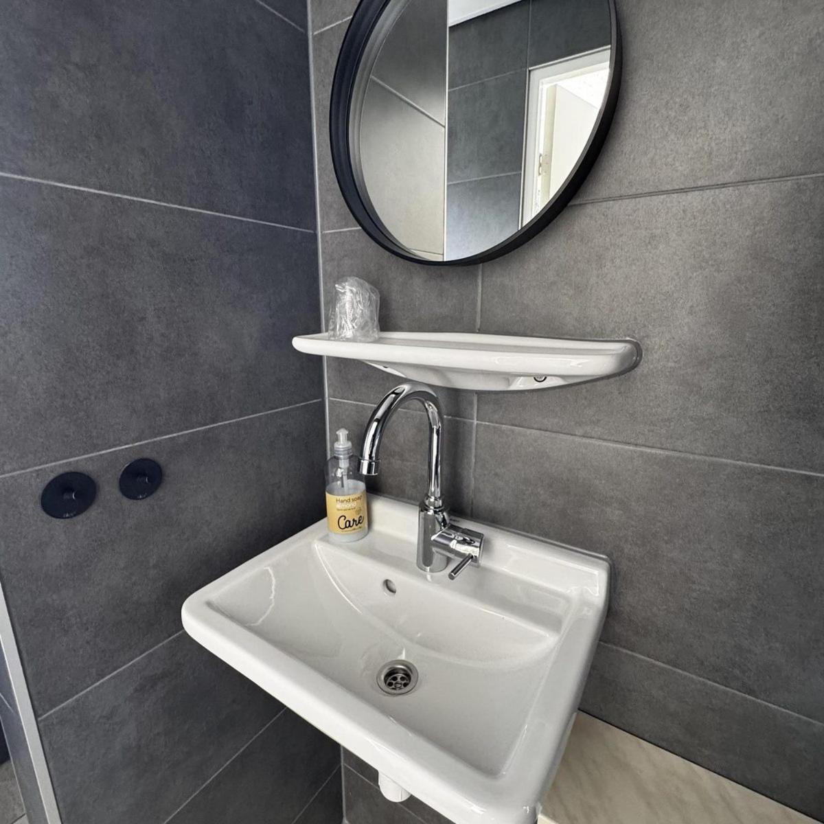 Hotel-Pension Ouddorp Δωμάτιο φωτογραφία